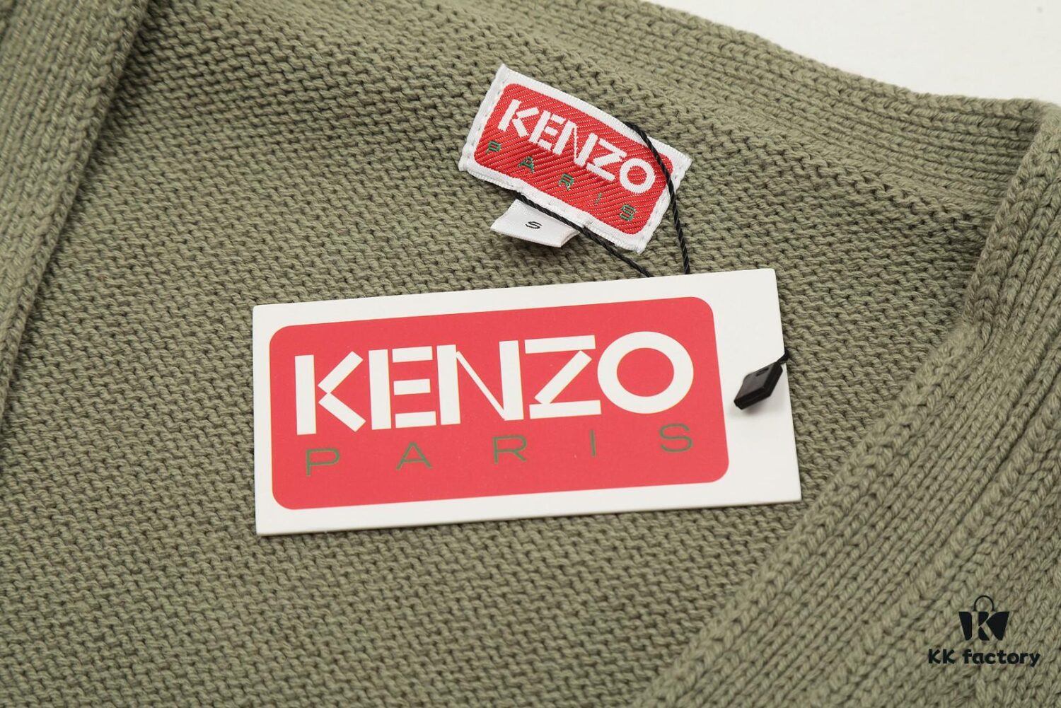 6931a5c5ccd8ab3d7af9a1b4 KENZO Begonia Flower V-Neck Solid Color Embroidered Logo Unisex Knit Cardigan