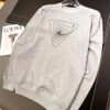 JENI - Unique Line and Letter Z Design Silicone Craft Paired Subtly, 420g Regular Round Neck Sweatshirt for Autumn and Winter