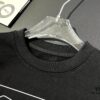 JENI - Unique Line and Letter Z Design Silicone Craft Paired Subtly, 420g Regular Round Neck Sweatshirt for Autumn and Winter