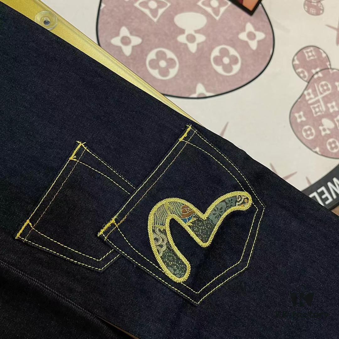 6931a5e2ccd8ab3d7af9a3b1 EVISU 2024 Spring/Summer New Men's Straight Narrow Jeans with Embroidered Seagull and Patch Pockets