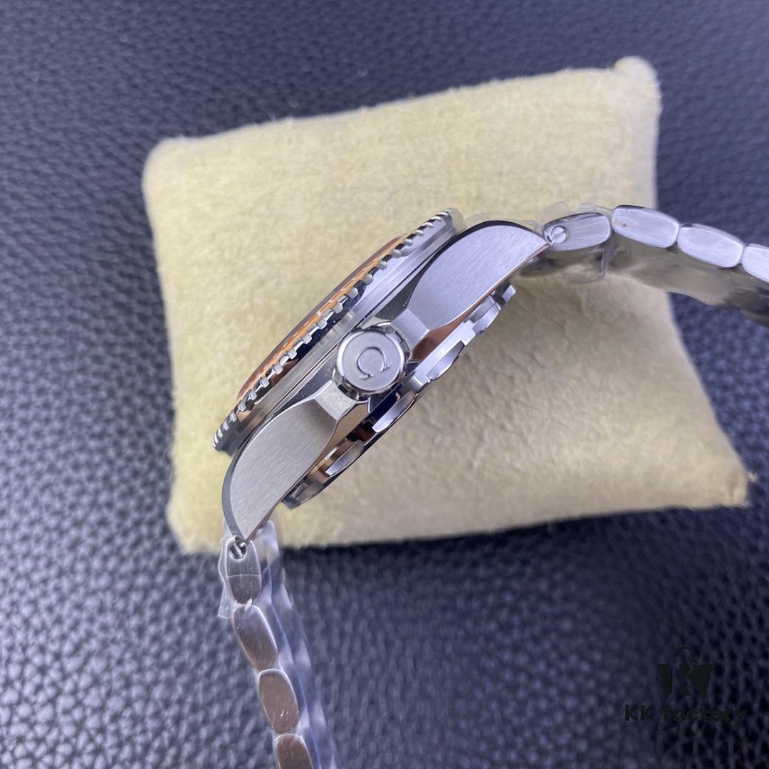 SBF vs Omega New 'Orange Poseidon' Takes the Throne: Ocean Universe 600m ULTRA DEEP