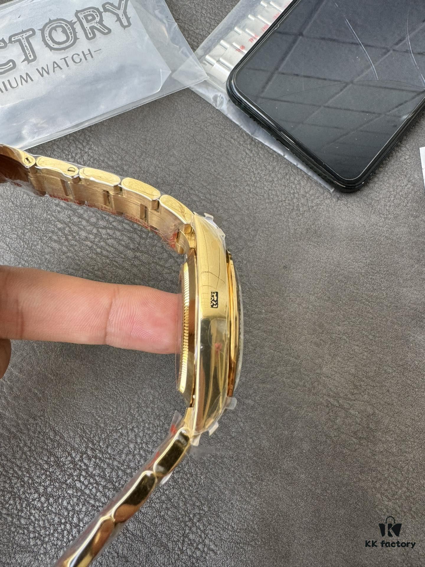QF Counterweight Gold Dial 4130 Movement
