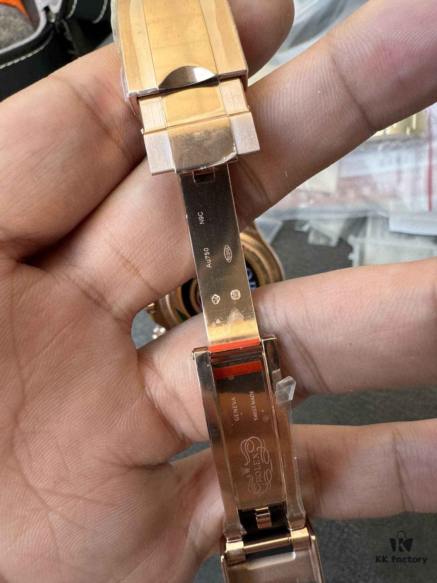 QF Counterweight Daytona with Modified Meteorite Dial