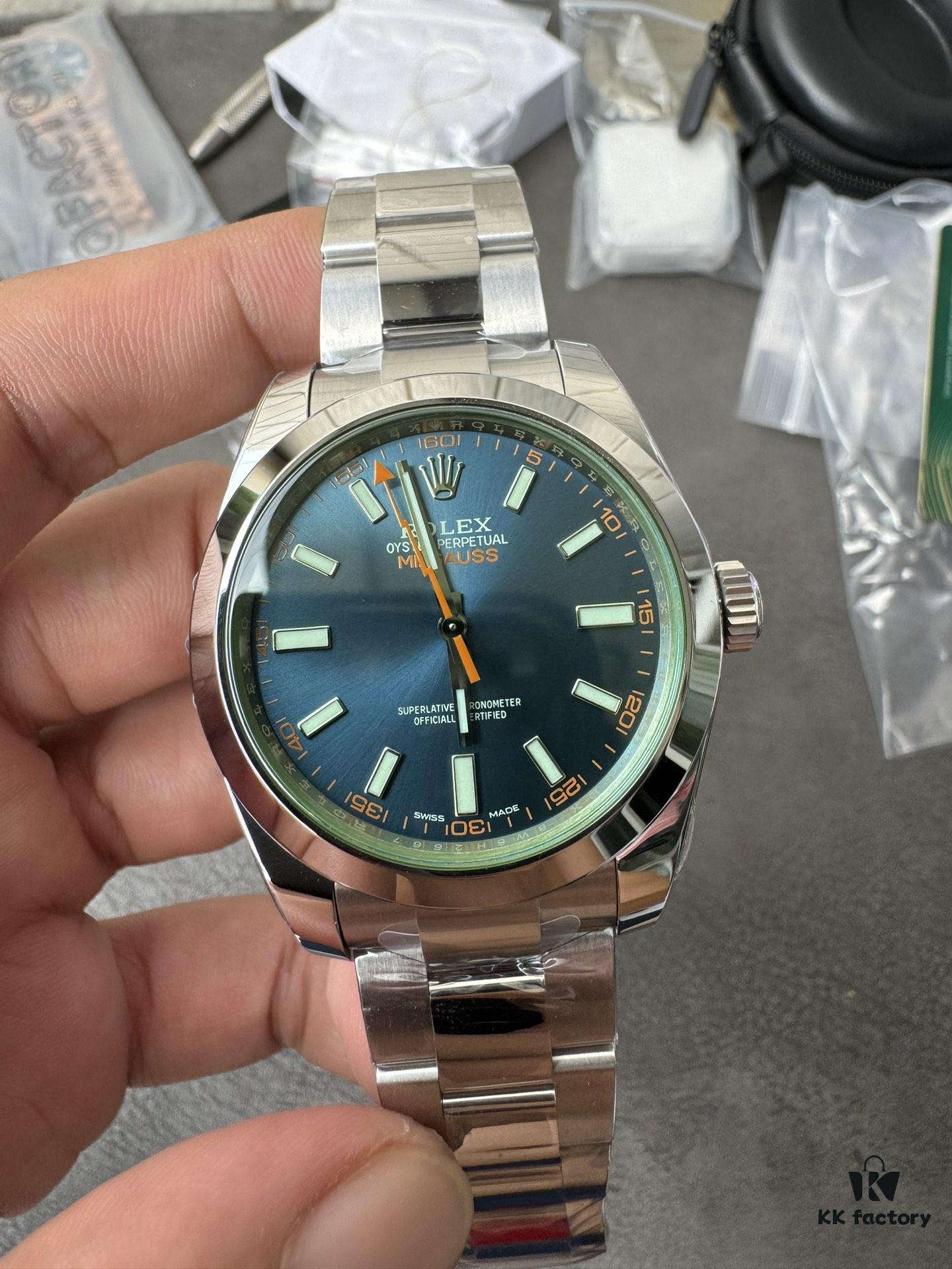 VS New Arrival Green Glass Lightning