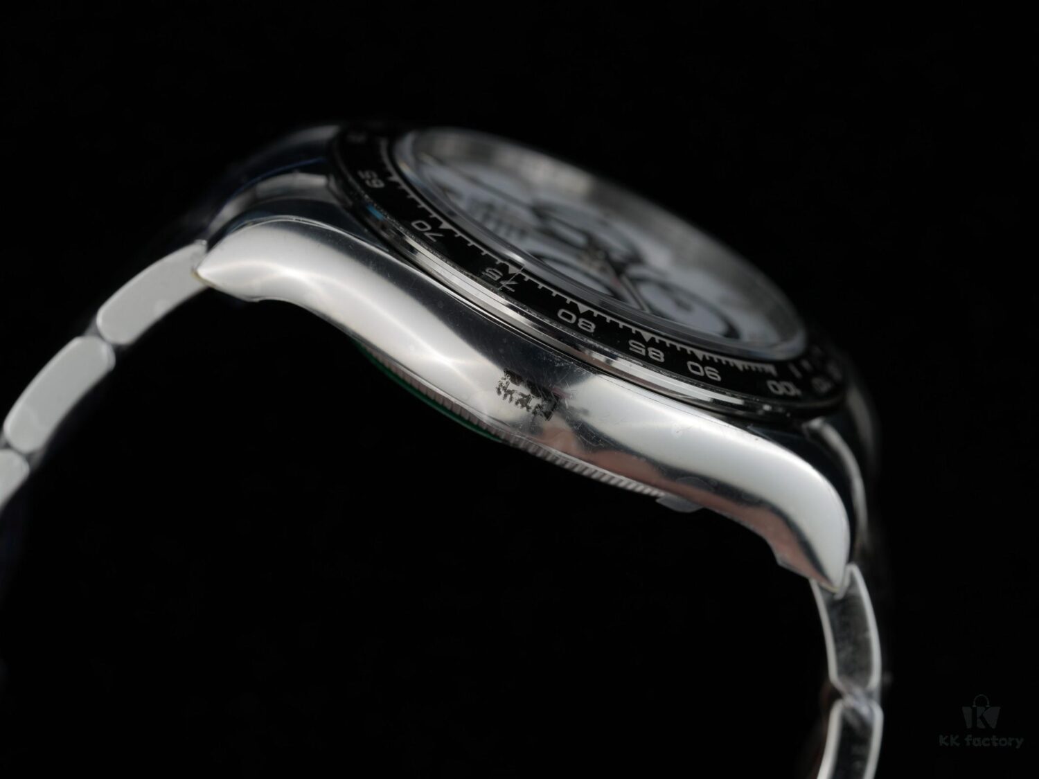 6931a628ccd8ab3d7af9a865 Dog Factory Daytona 126500 with Dandong 4801 Movement