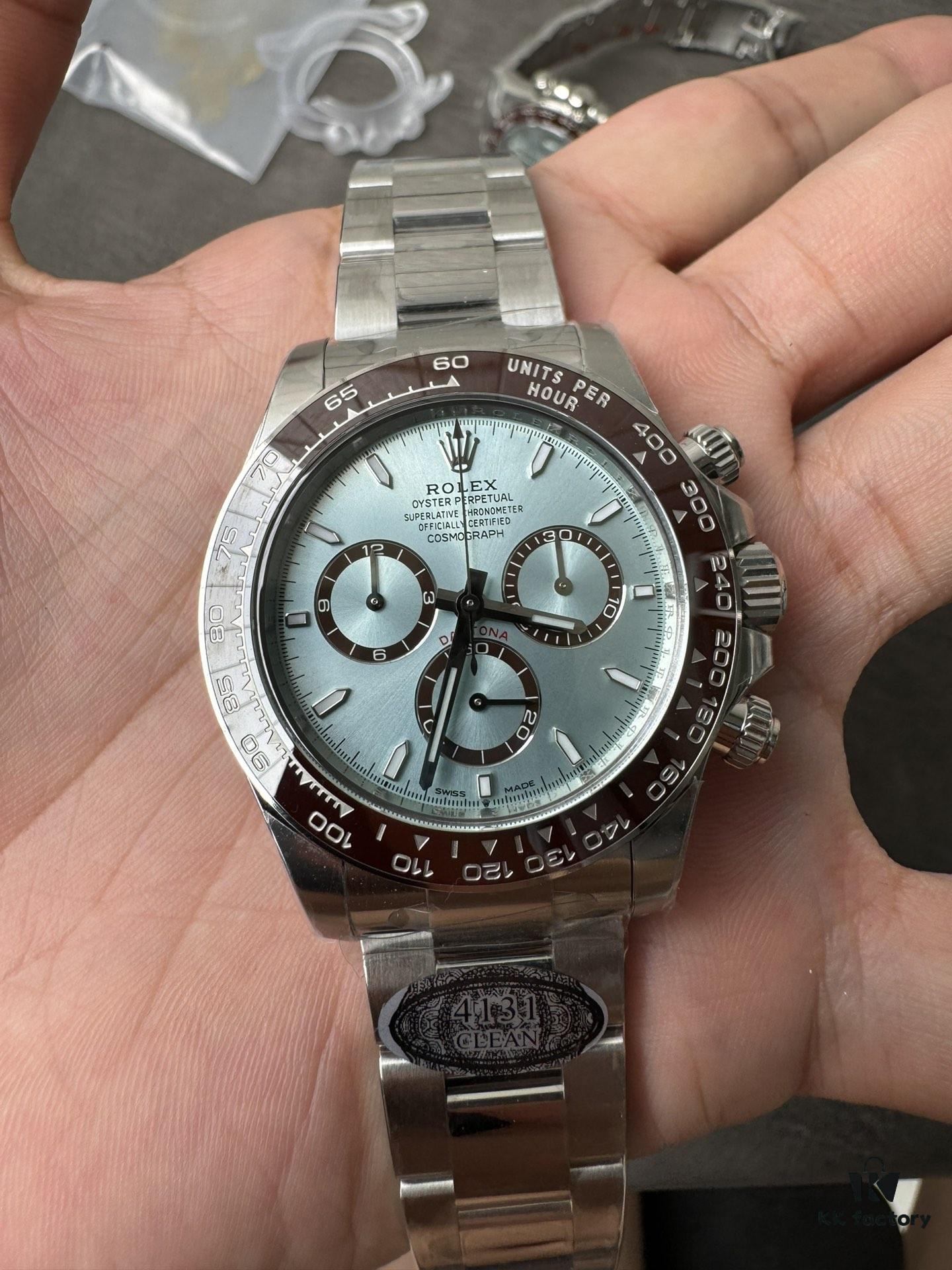 C Factory New Arrival 4131 Ice Blue Dial with Engraving, Transparent Case Back
