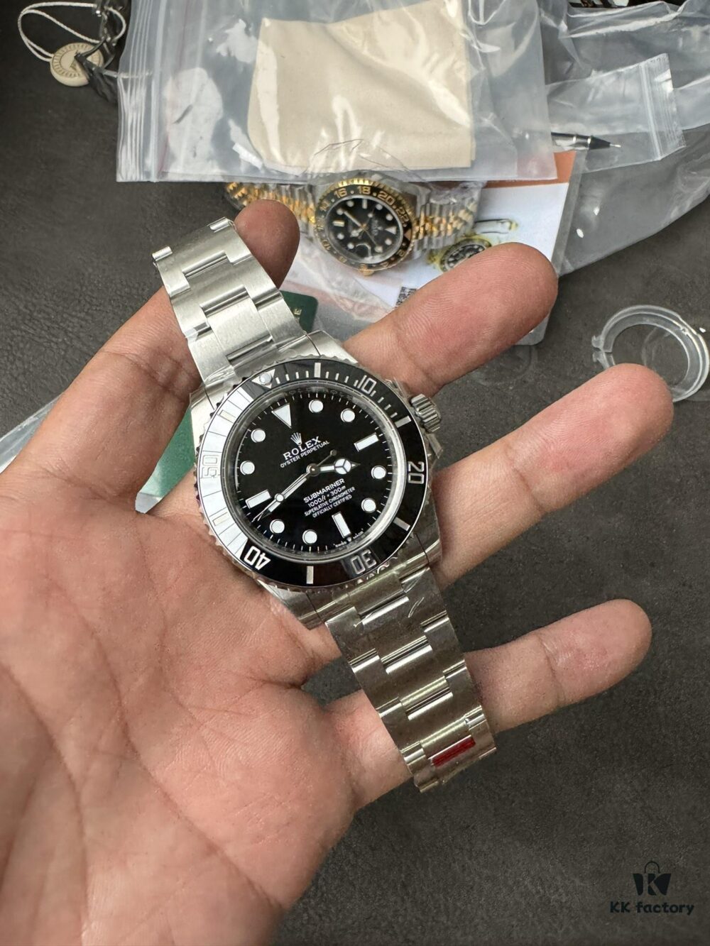 VS 41 No-Date Black Water Ghost