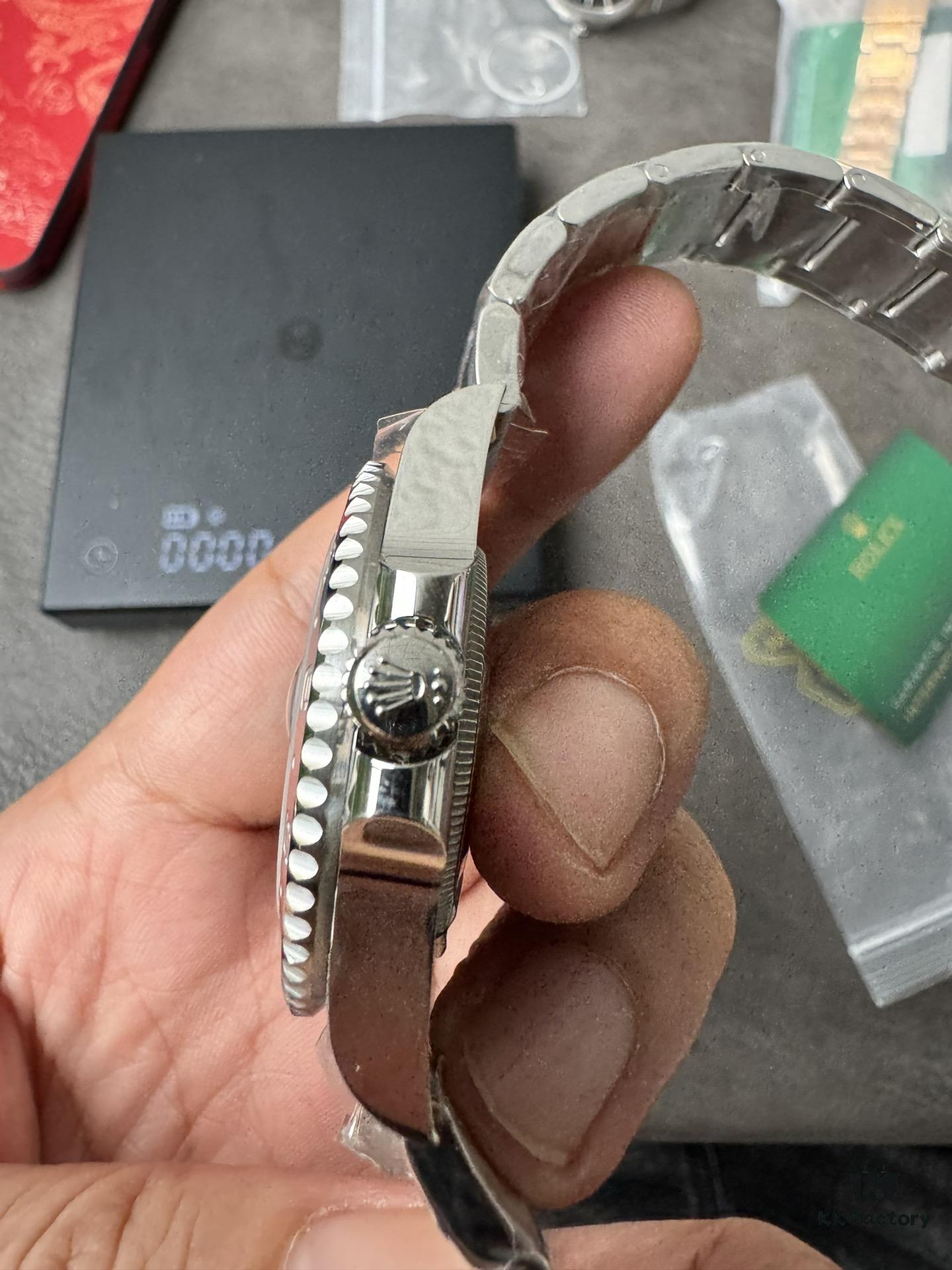 6931a635ccd8ab3d7af9a94f Gold Factory Dog Factory Upgrade V2 Top Version Weighted Greenwich 18K Gold Edition, Non-Peeling, Non-Fading