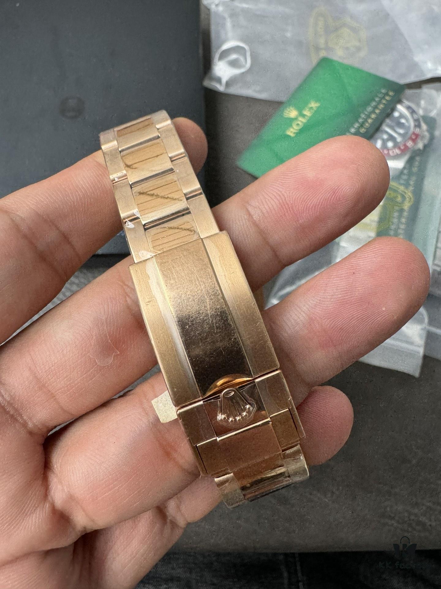 6931a637ccd8ab3d7af9a967 Gold Factory Dog Factory Upgrade V2 Top Version Weighted Greenwich 18K Gold Edition No Peeling No Fading