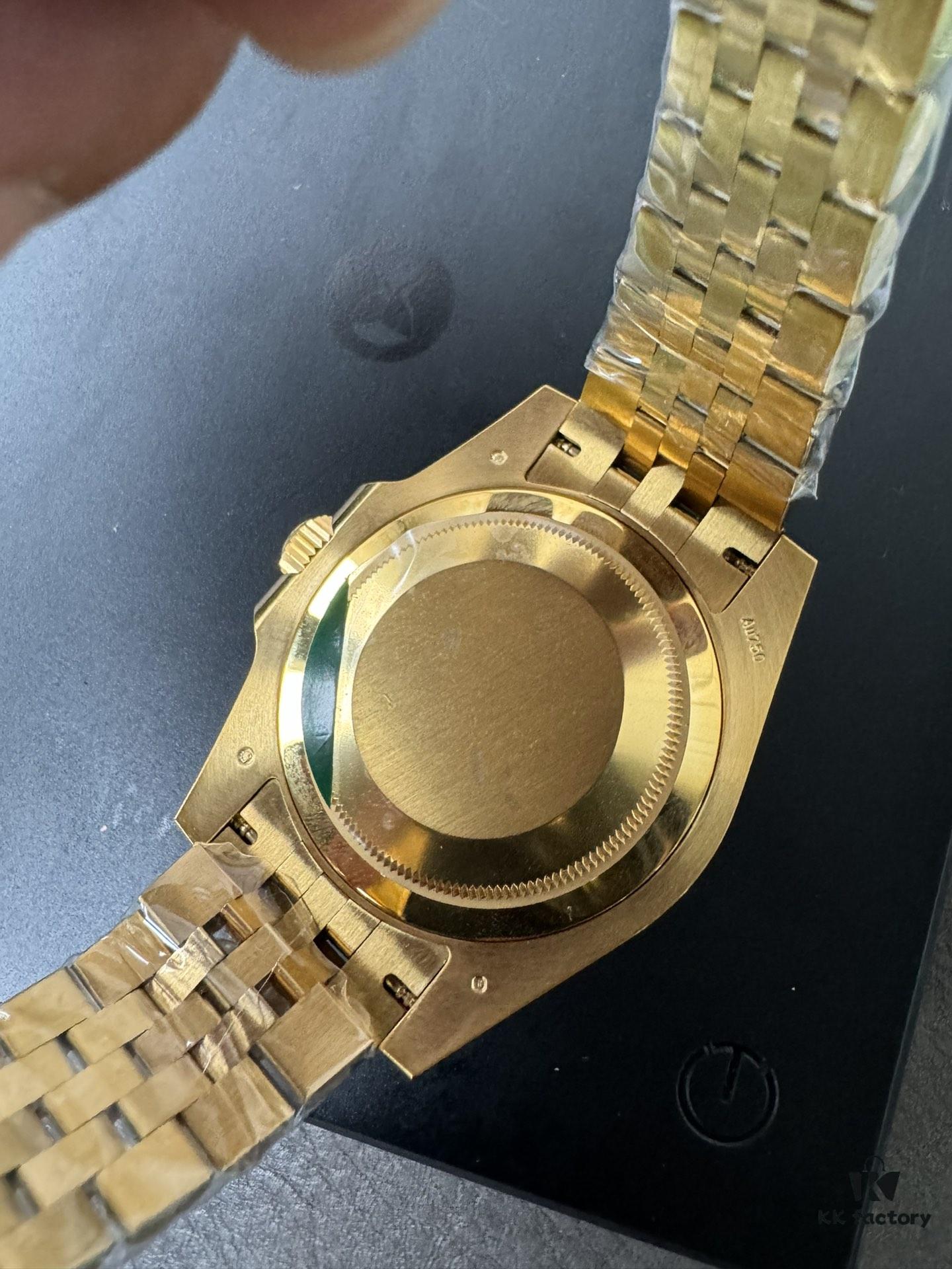 6931a637ccd8ab3d7af9a96f Gold Factory Dog Factory Upgrade V2 Top Version Weighted Greenwich 18K Gold Edition No Peeling No Fading