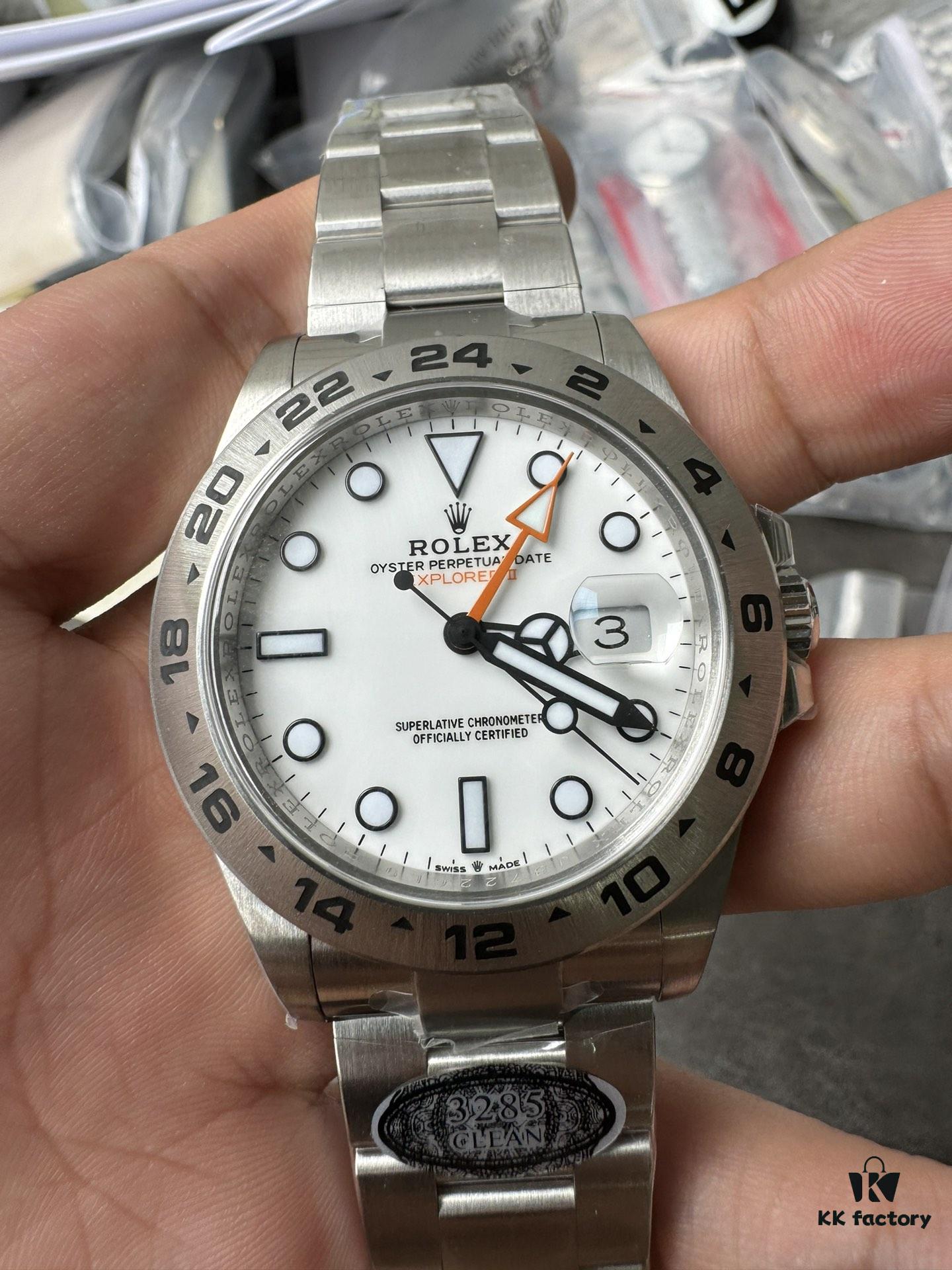 Clean Explorer II, Newly Customized Oversized Dandong 3285 Movement