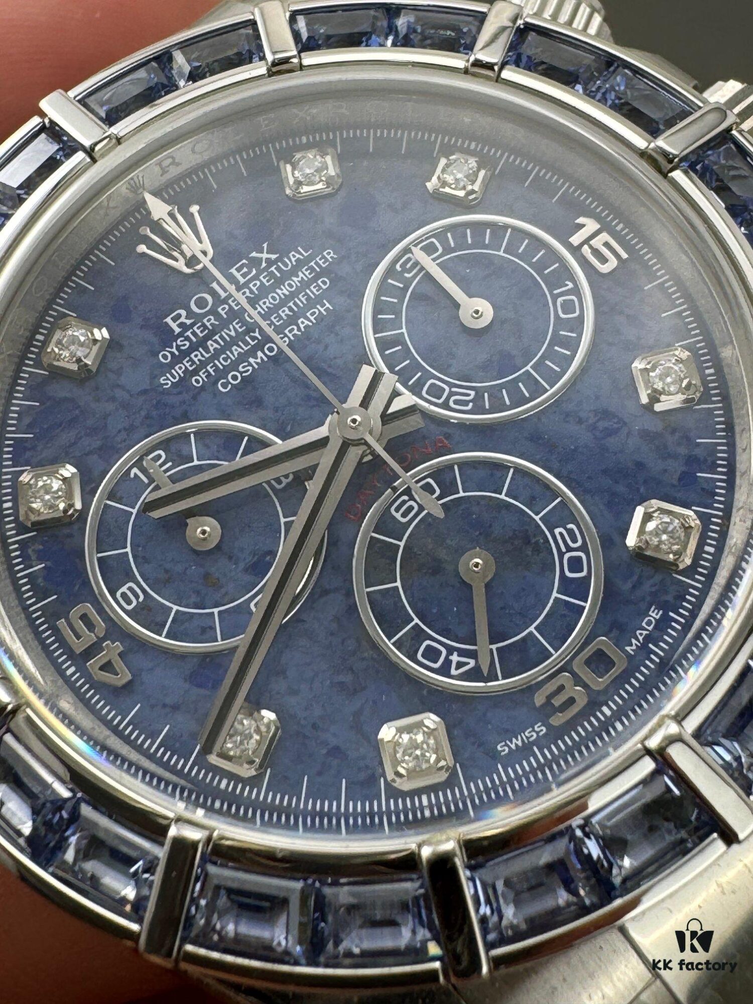 6931a642ccd8ab3d7af9aa2d Custom Engraved Carnelian Daytona with Dandong 4130 Movement
