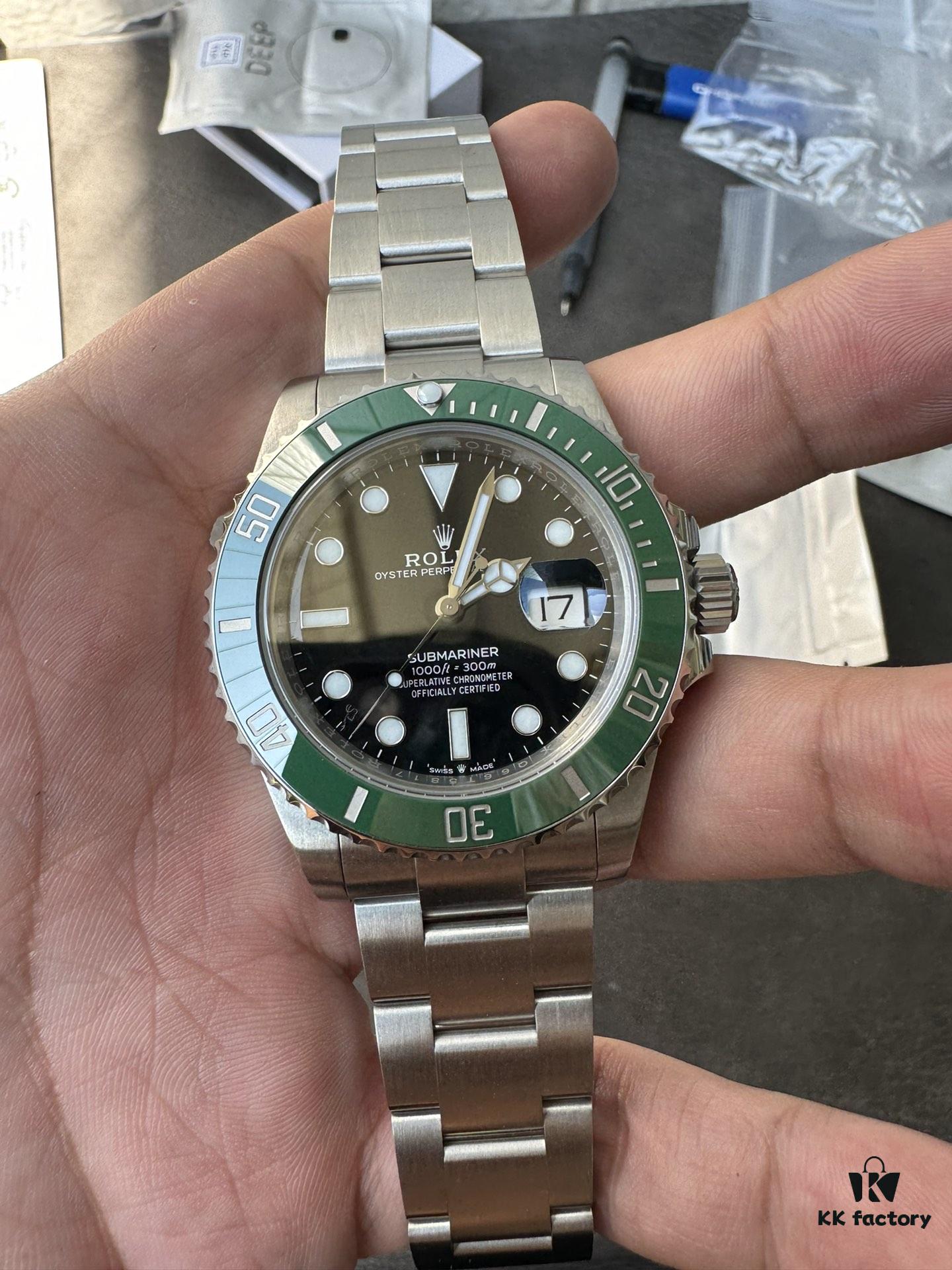 6931a64bccd8ab3d7af9aac4 VS 41 Green Hulk Submariner with High-Transparency Glass and Secondary Bevel Polishing