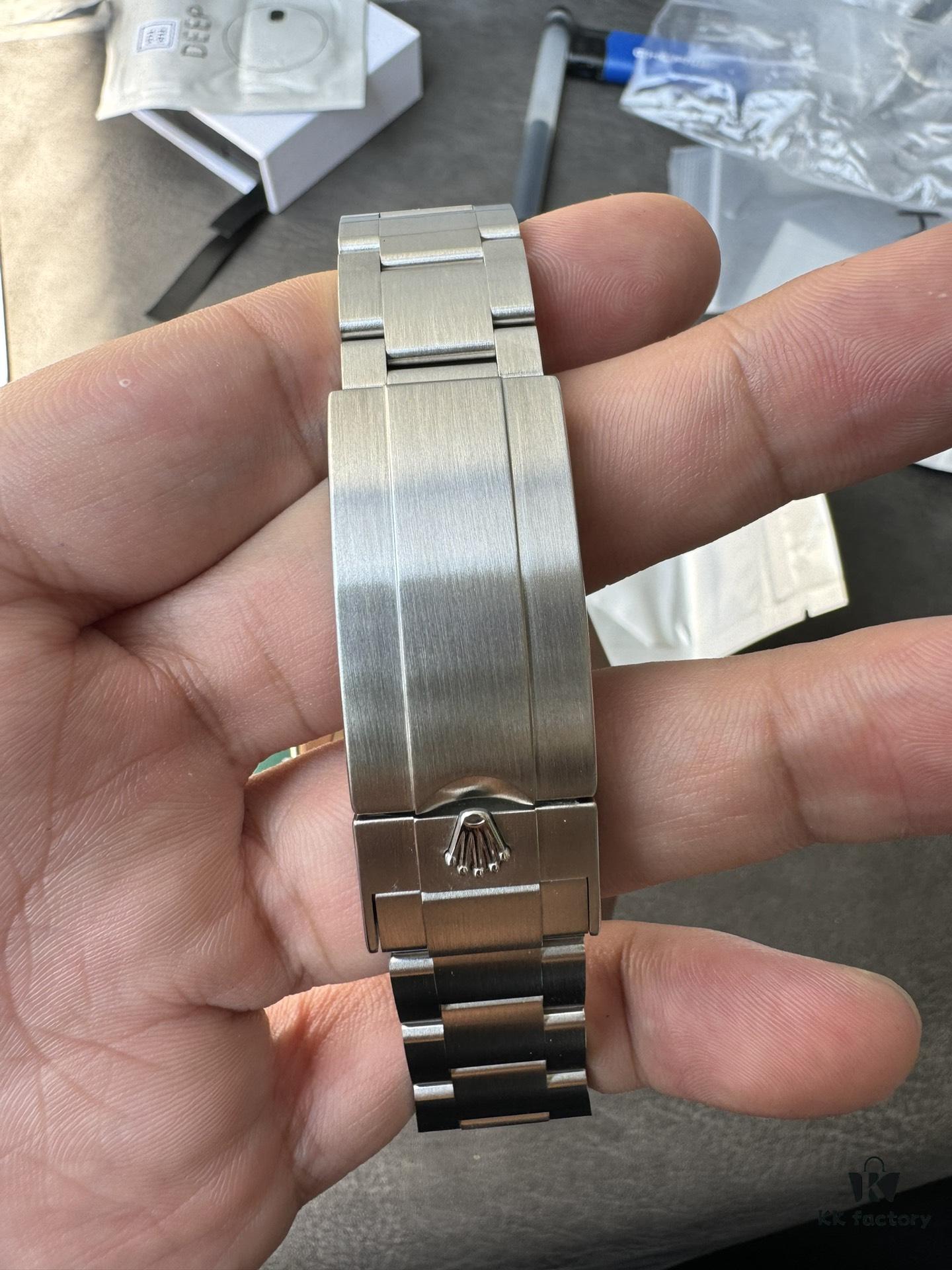 6931a64bccd8ab3d7af9aacd VS 41 Green Hulk Submariner with High-Transparency Glass and Secondary Bevel Polishing