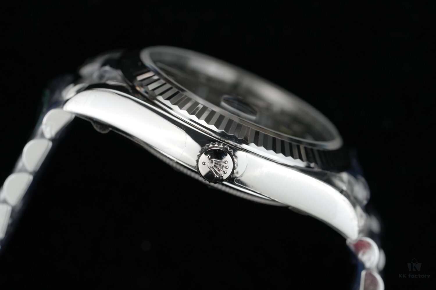 6931a654ccd8ab3d7af9ab68 THB Weight with DD, APS Case from Same Factory, New Weight Material Closer to Genuine in Weight, Improved Chipping Issue, Custom Shanghai 3255 Movement with 70h Power Reserve, Best DD Available