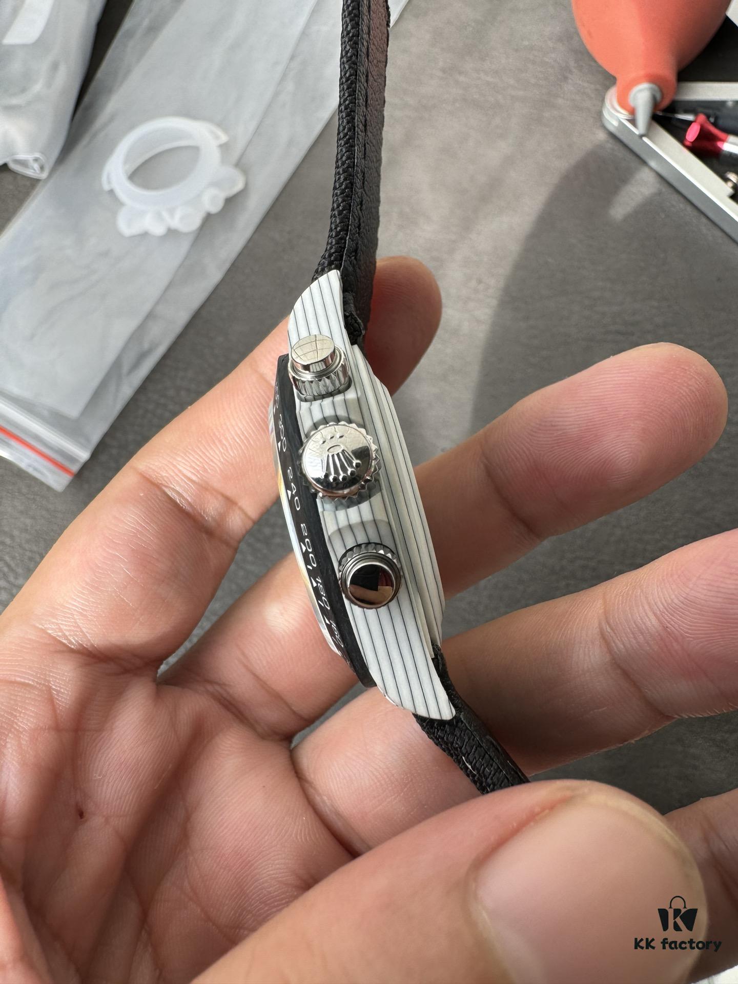 N6 Carbon Fiber Daytona Dan Dong 4130 Machine