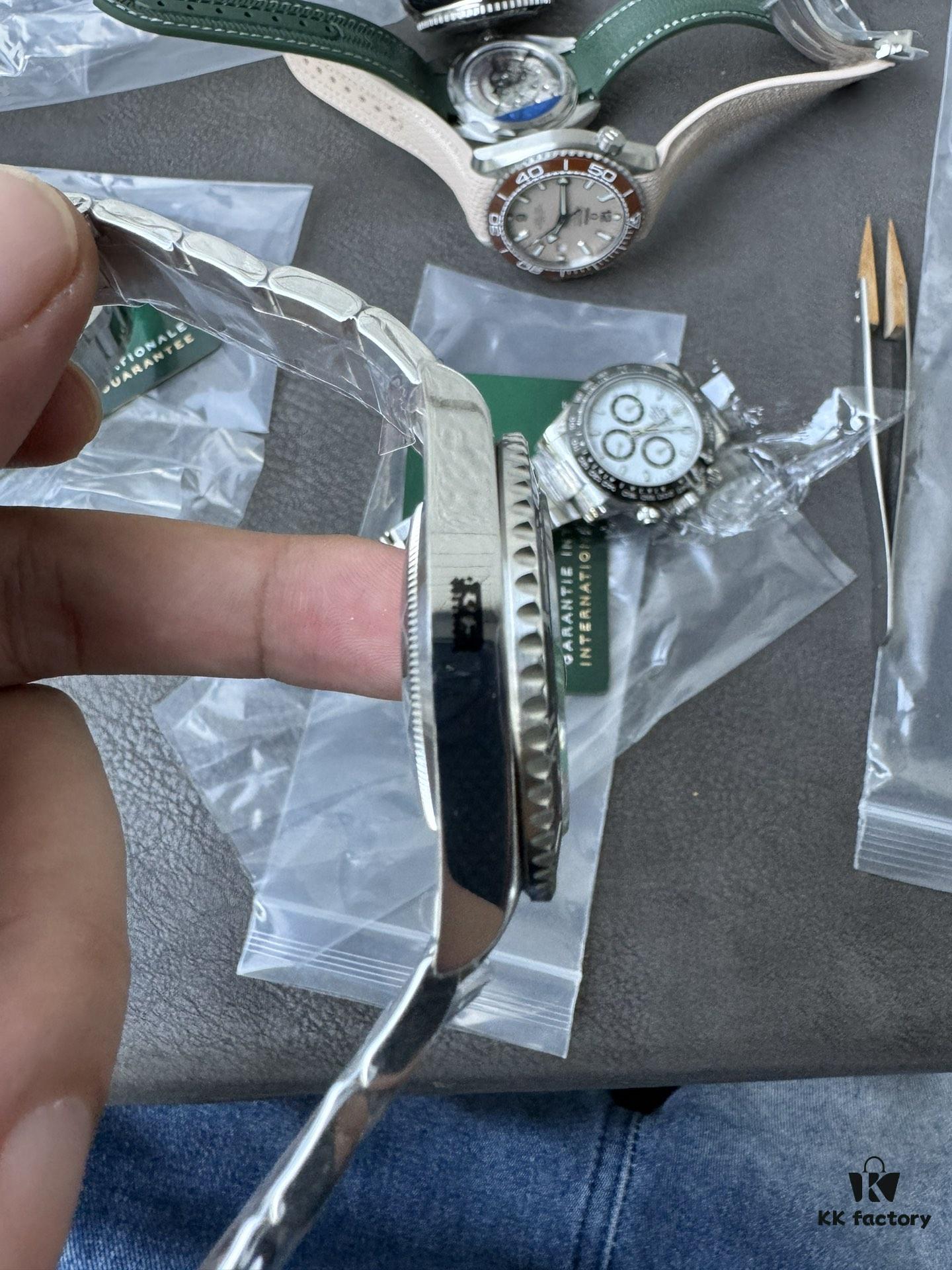 VS 41 Black Submariner Dan Dong 3235 Movement