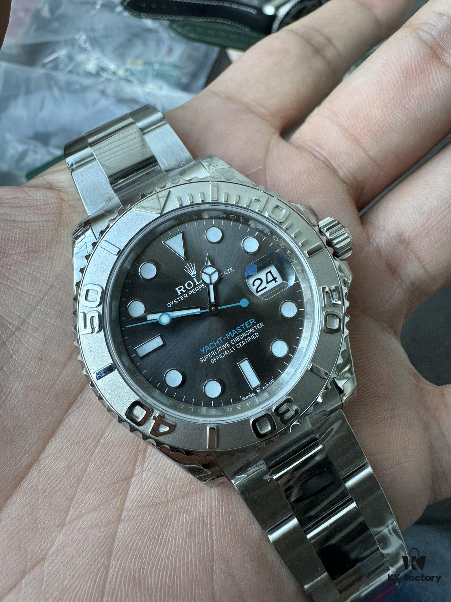 VS Gray Yacht Dandong 3235