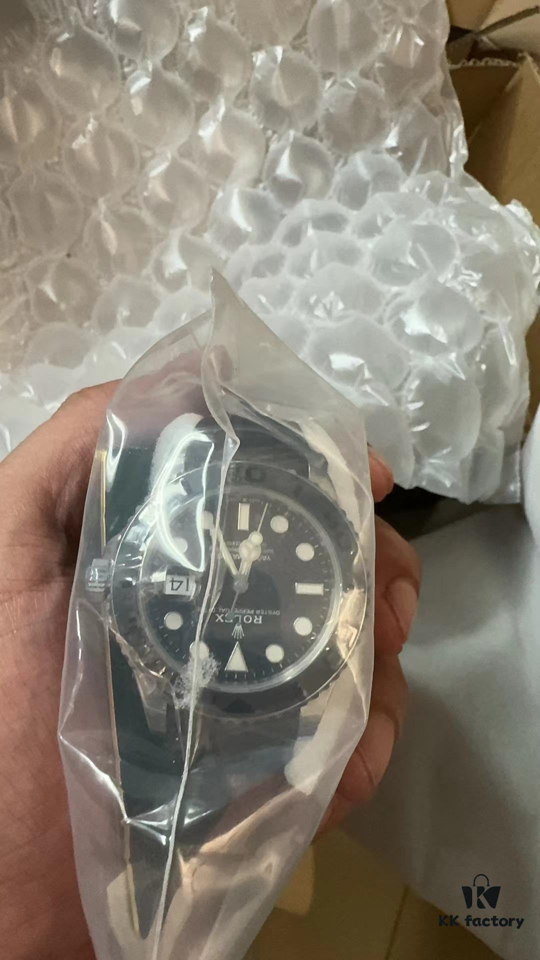VS Rolex in Stock