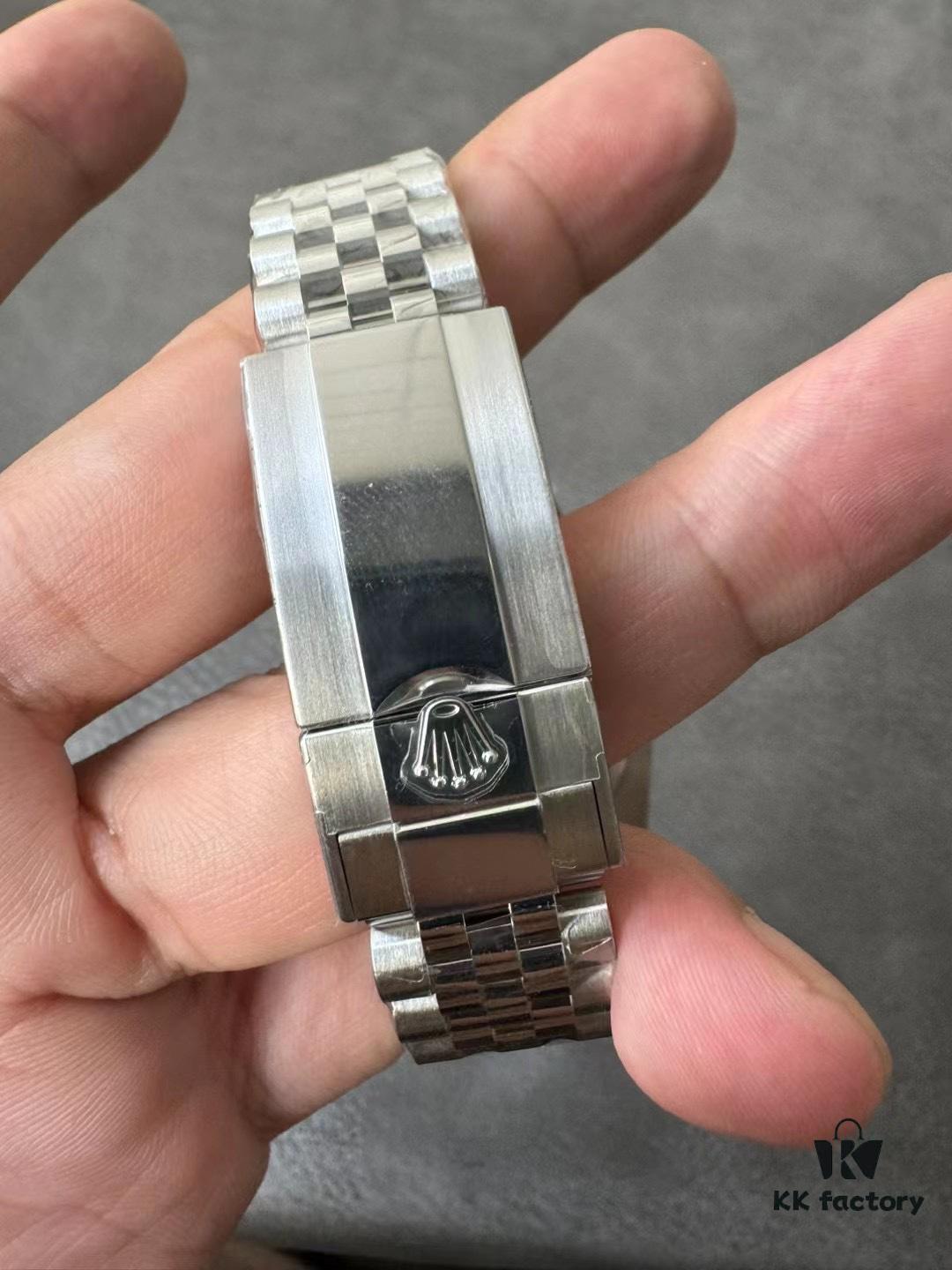 6931a685ccd8ab3d7af9aec4 Clean New Black and Gray Ge Lin, Dandong 3285 Movement, Stylish and Durable