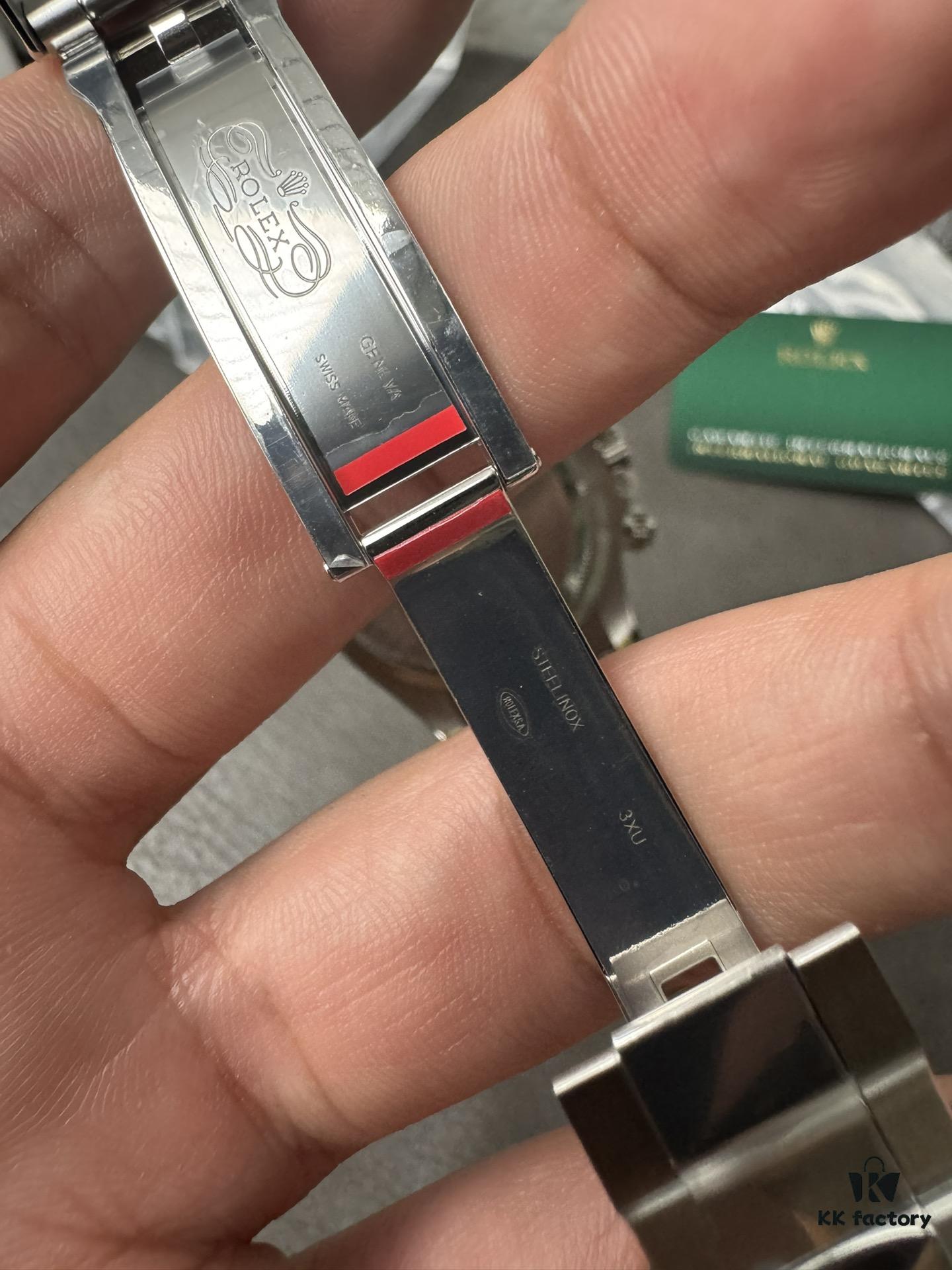 6931a688ccd8ab3d7af9aef5 VS Affordable Version of Daytona with 4801 Movement, Similar to 4131 Case and Structure, Single-direction Winding, Skeleton Design Without Engraving, Much Cheaper Price