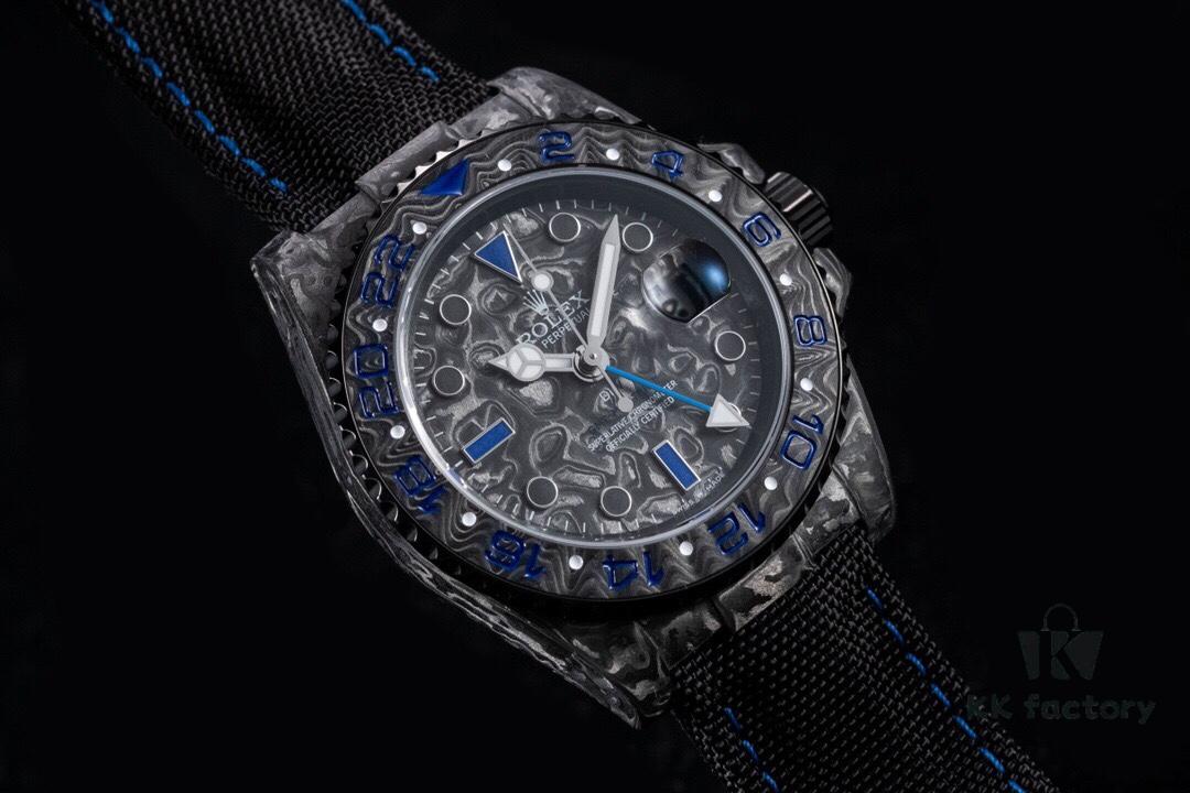 6931a6a6ccd8ab3d7af9b0eb New Arrival Craftsmanship Unity Carbon Fiber Custom Edition Watch
