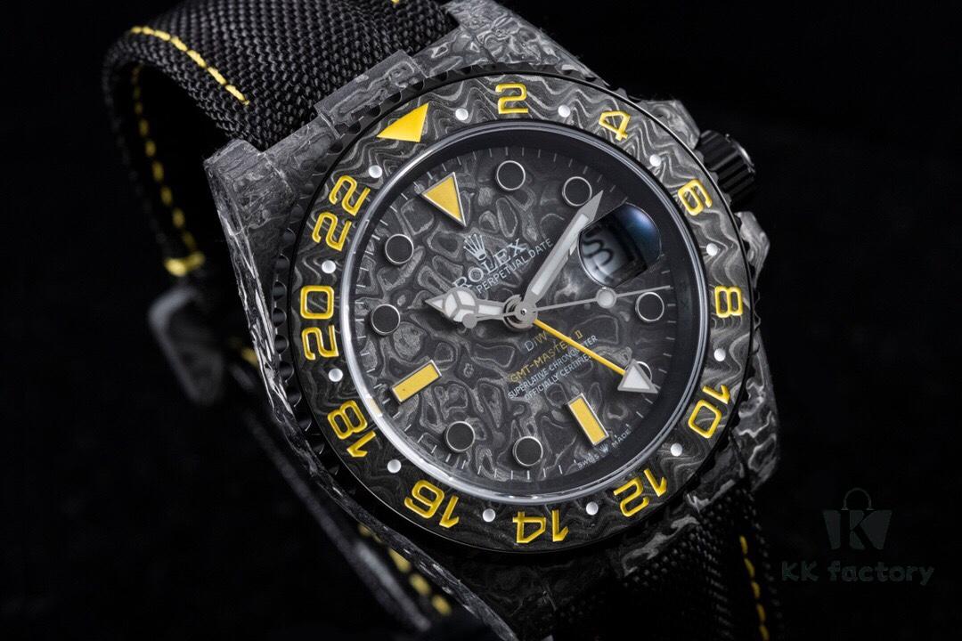 6931a6a8ccd8ab3d7af9b10e New Arrival Craftsmanship Unity Carbon Fiber Custom Edition Watch