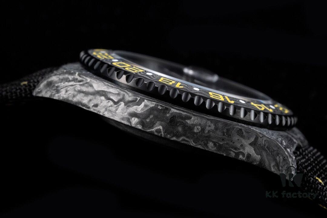 6931a6a8ccd8ab3d7af9b111 New Arrival Craftsmanship Unity Carbon Fiber Custom Edition Watch