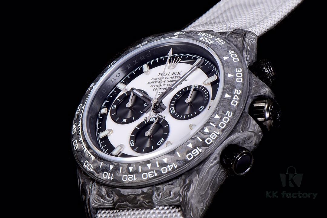 6931a6aeccd8ab3d7af9b17c New Arrival Master Craftsmanship United Dreaming On Carbon Fiber Custom Daytona Series V2 Edition Watch