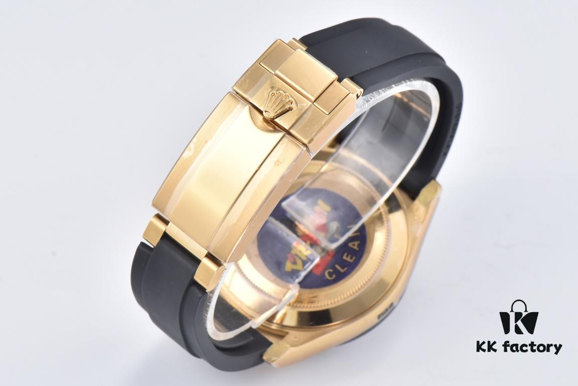 6931a6eaccd8ab3d7af9b57f Clean Factory 116518 Daytona with Natural Mother-of-Pearl Cloud Dial and Diamond Bezel