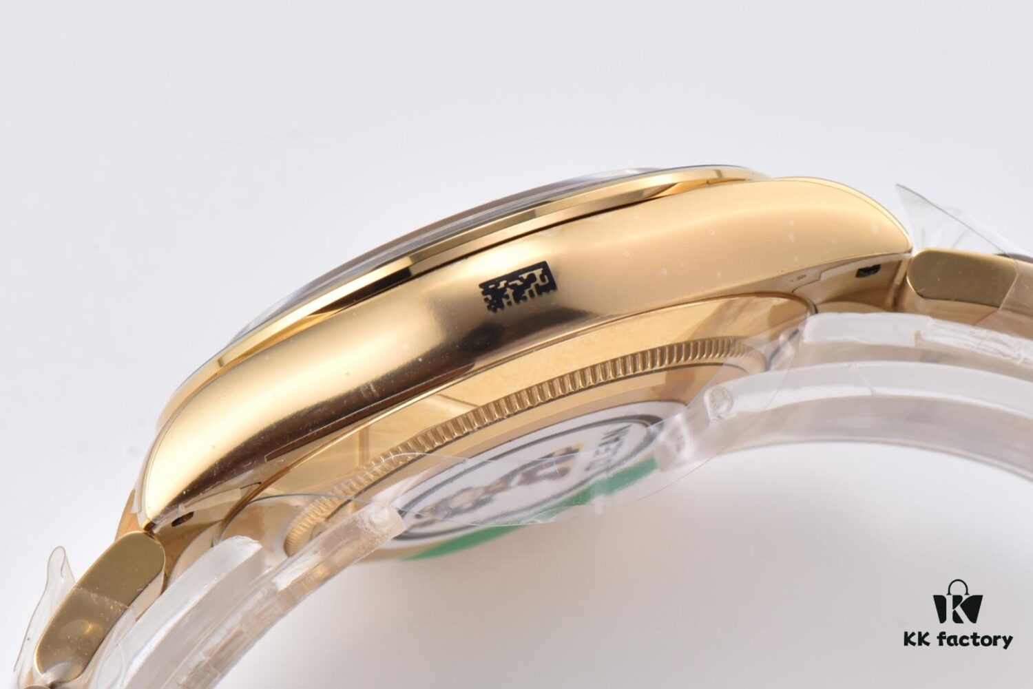6931a6efccd8ab3d7af9b5cd Clean Factory 116508 Green Gold Daytona
