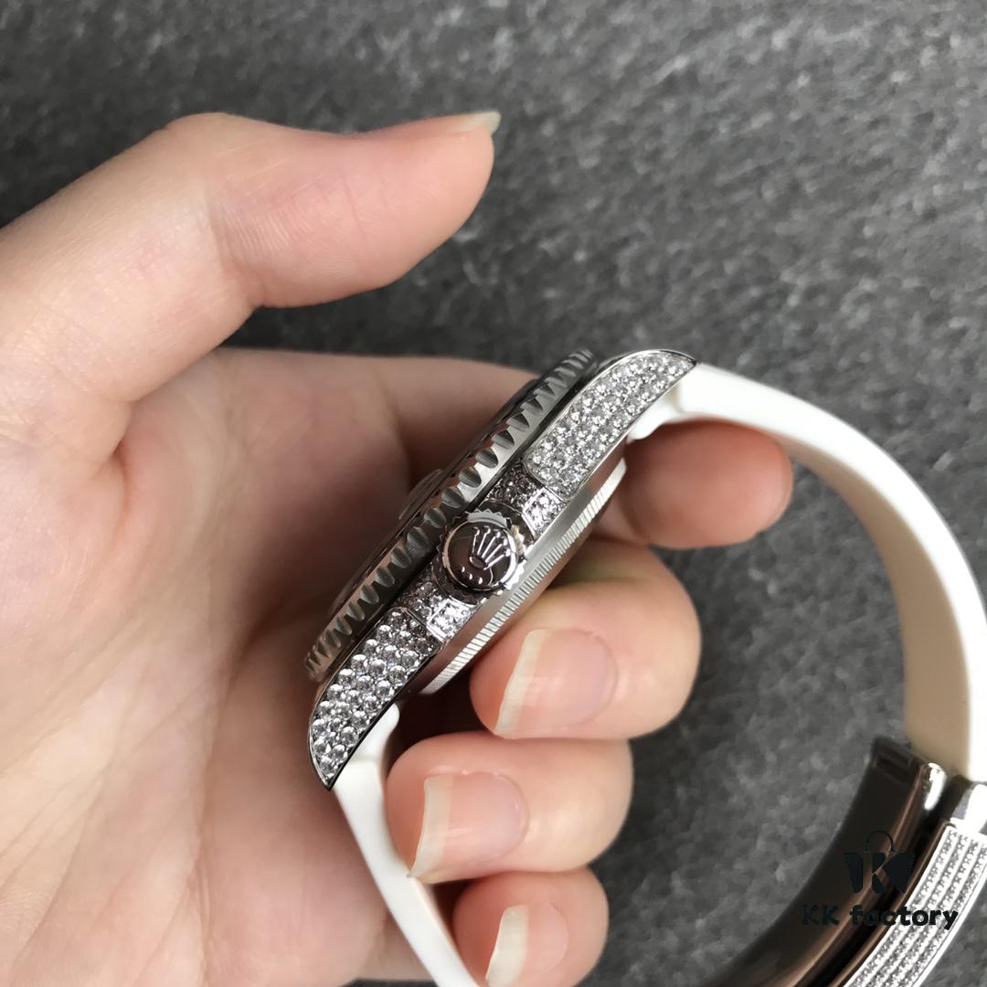 6931a6f9ccd8ab3d7af9b689 Player's Poison - Rolex Top-Level Luxury Timepiece V3 Version, 360° Fully Encrusted with Diamonds, Symbol of Status