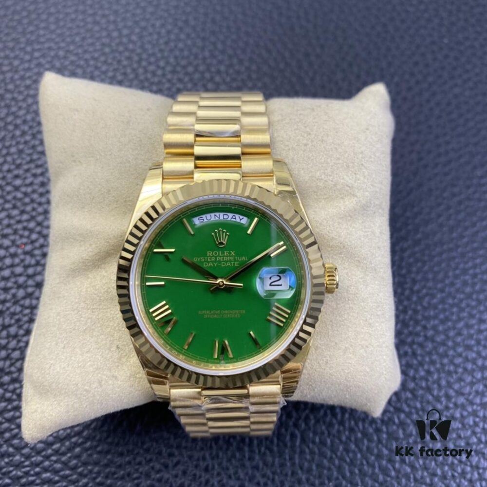 6931a71eccd8ab3d7af9b908 EW New Arrival 2022 Sunday Chronograph Green Dial
