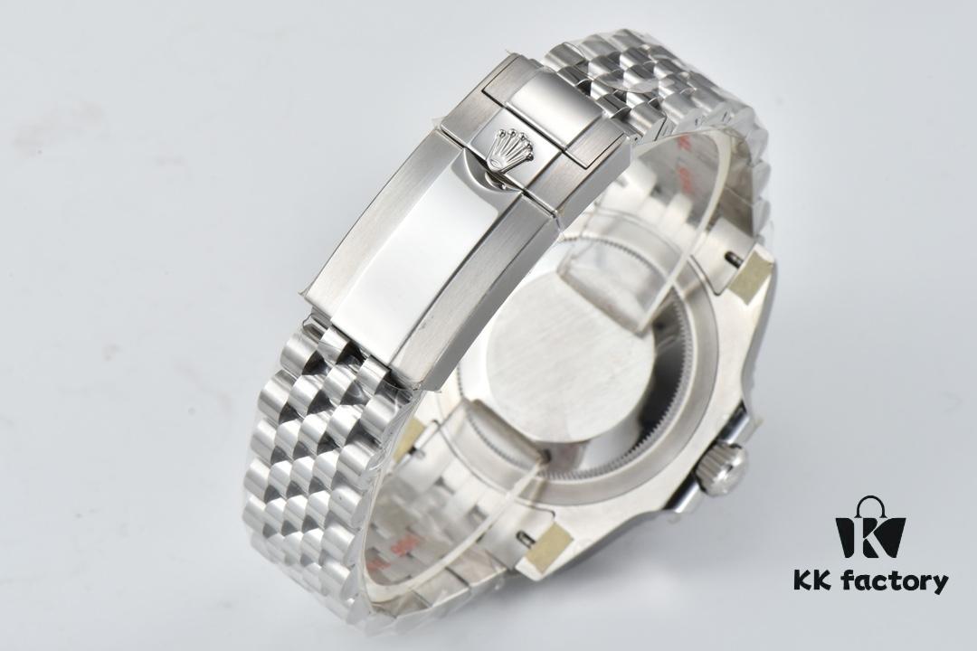 6931a723ccd8ab3d7af9b941 C Factory Clean Plant 126710 Greenwich Ceramic Bezel Font Details Comparison
