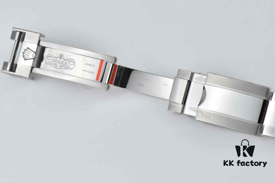 6931a723ccd8ab3d7af9b943 C Factory Clean Plant 126710 Greenwich Ceramic Bezel Font Details Comparison