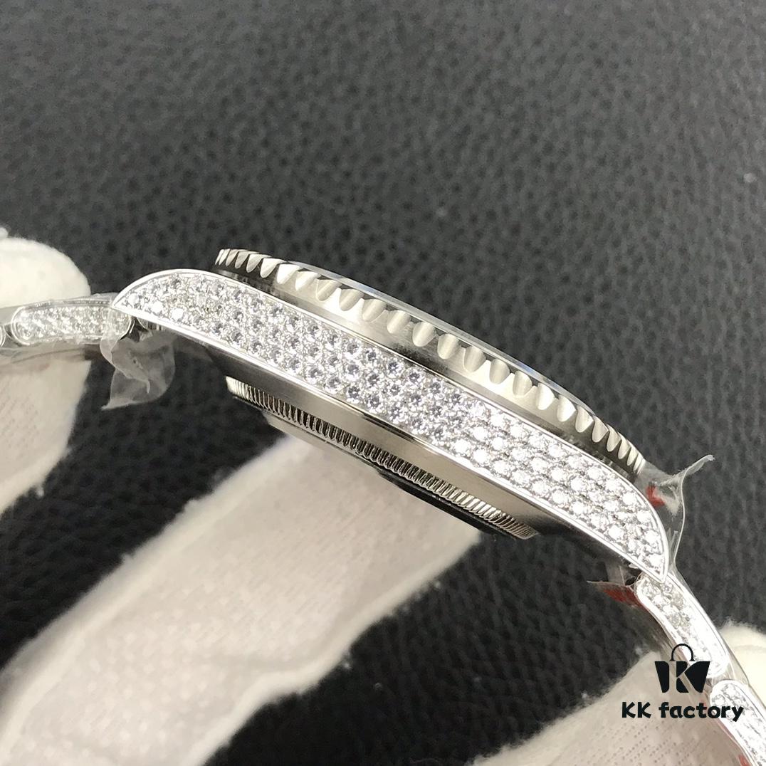 6931a728ccd8ab3d7af9b994 Luxury Masterpiece: Rolex SUB Diver Custom Diamond-Paved Edition
