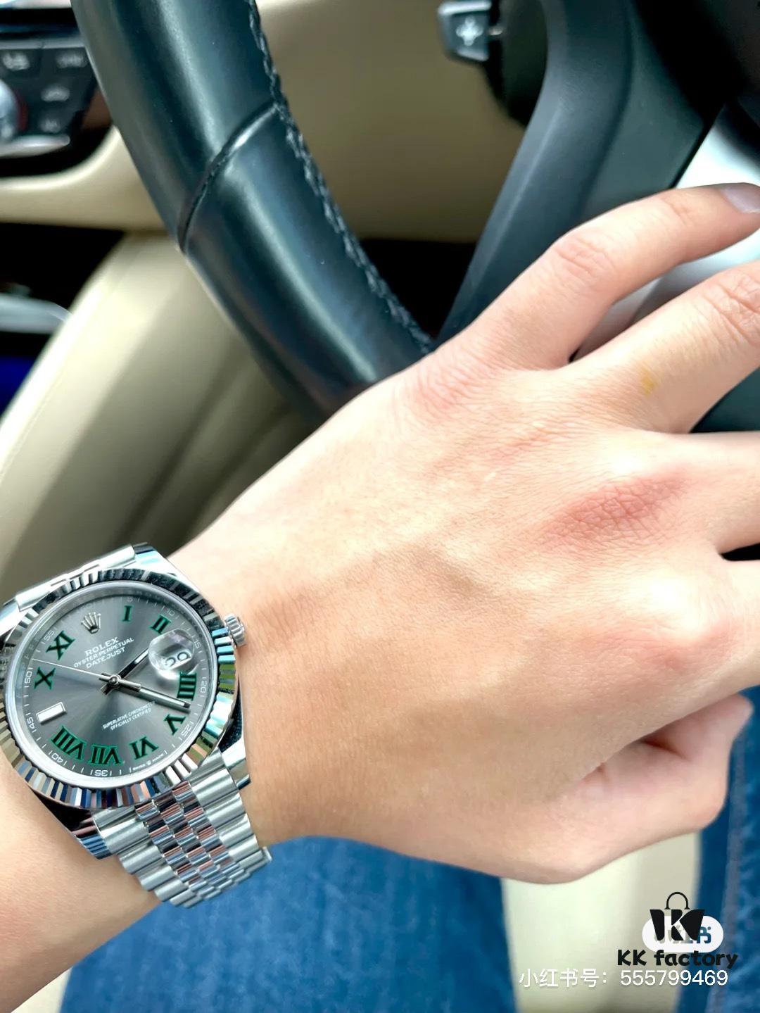 6931a75accd8ab3d7af9bcf3 Rolex Datejust 41mm Latest Model 'Mint Green' and 'Checkered Blue' - Wrist Appearance!