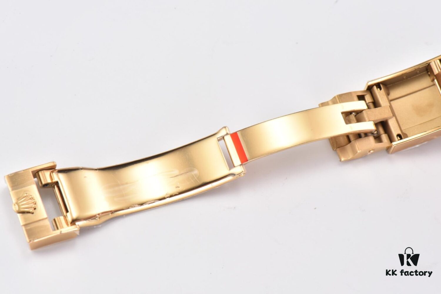 6931a7a5ccd8ab3d7af9c0c3 C Factory Rolex Daytona 116519 White Gold Grey Meteorite Rubber Strap Edition
