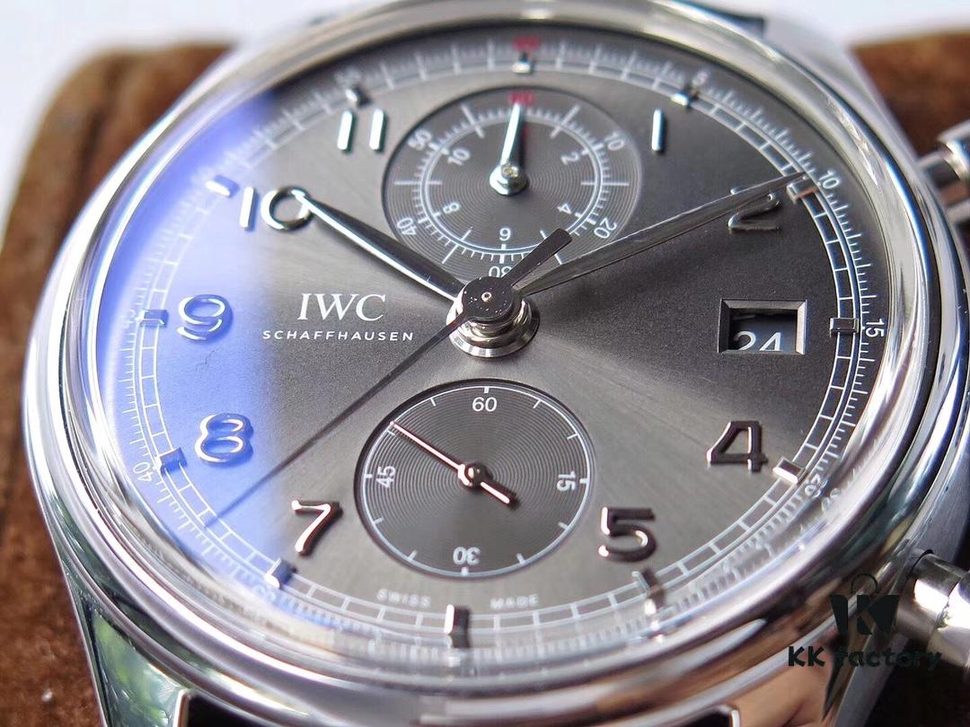 ZF Innovation Masterpiece: 'Sophisticated Gray, Understated Elegance'