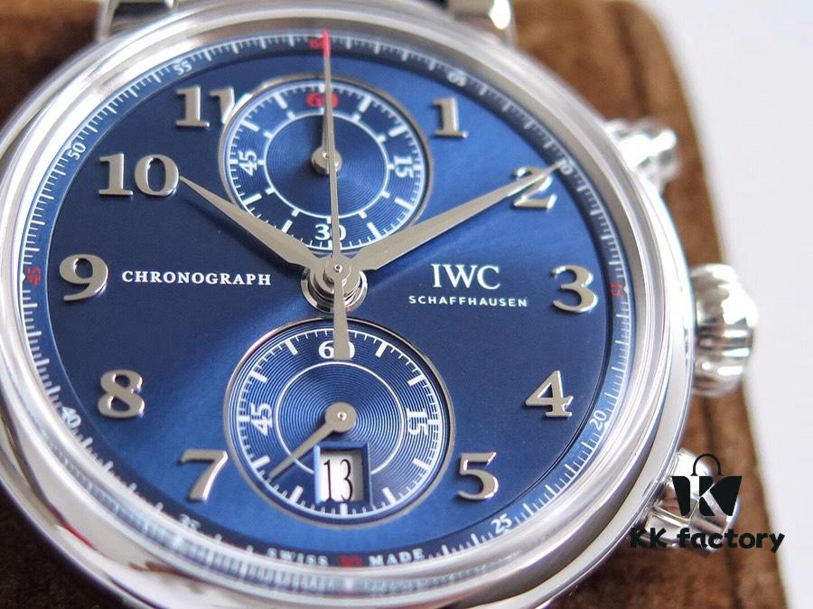 6931a7d2ccd8ab3d7af9c3a1 ZF Innovation: Elegant Blue, True Character - IWC Portugieser Chronograph IW393402 Replica