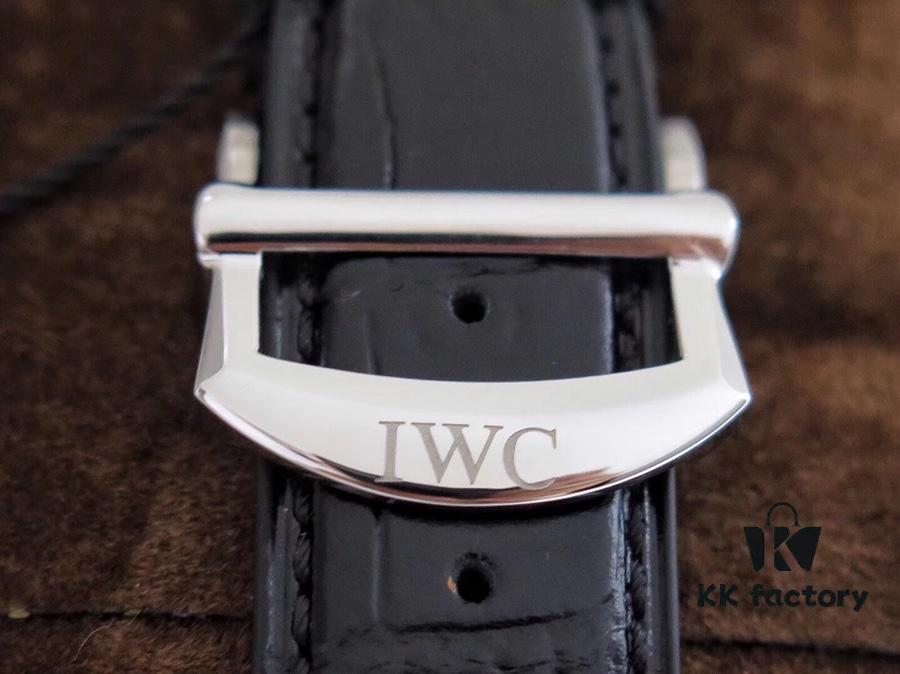 6931a7d3ccd8ab3d7af9c3a5 ZF Innovation: Elegant Blue, True Character - IWC Portugieser Chronograph IW393402 Replica