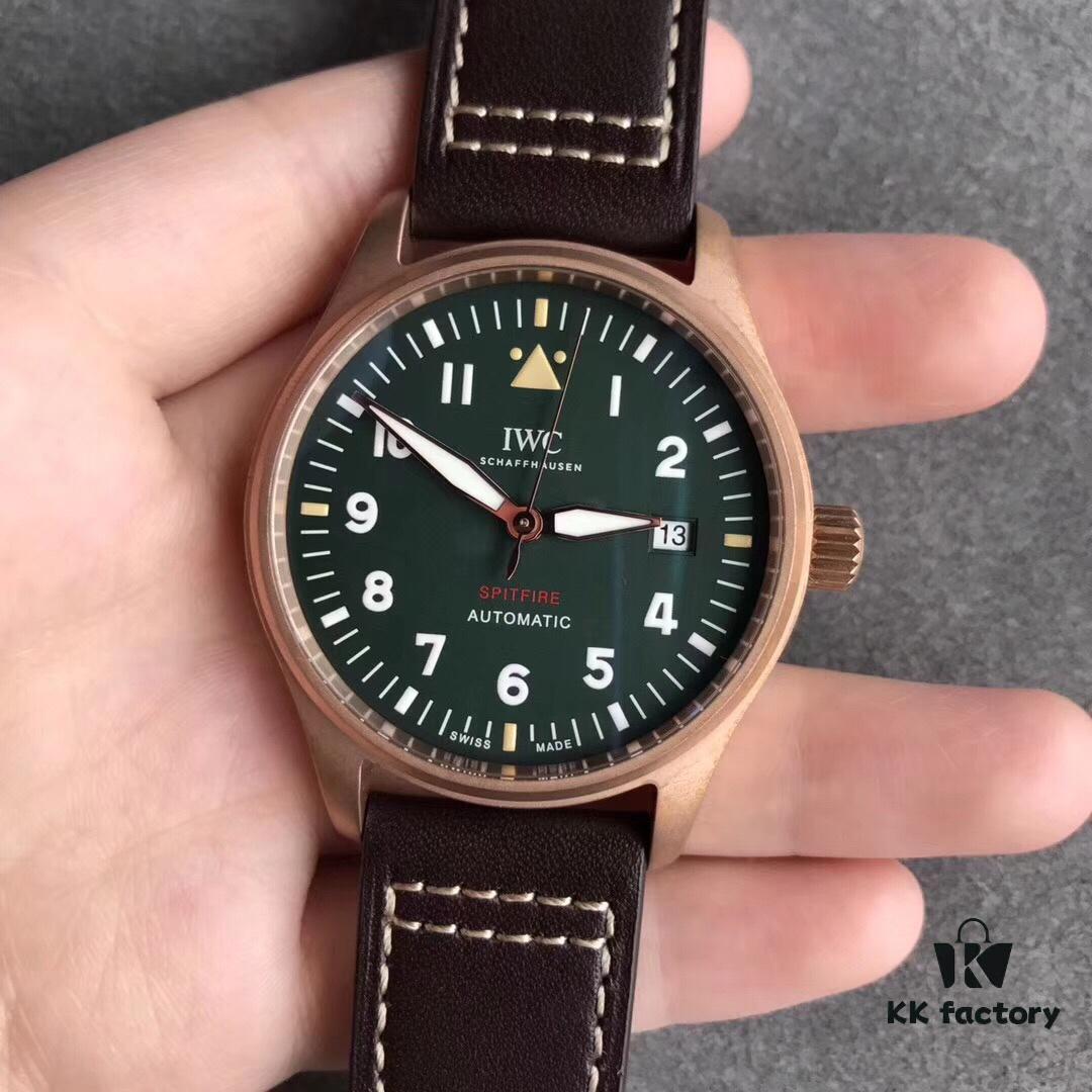 6931a7e3ccd8ab3d7af9c4b2 XF 2019 First Hit Product - IWC Pilot's Watch Spitfire Bronze