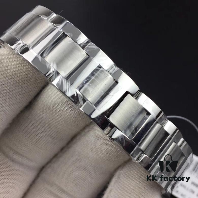 6931a7f5ccd8ab3d7af9c5e3 V6 Factory Marvel - Bestselling Cartier Ballon Bleu 33mm