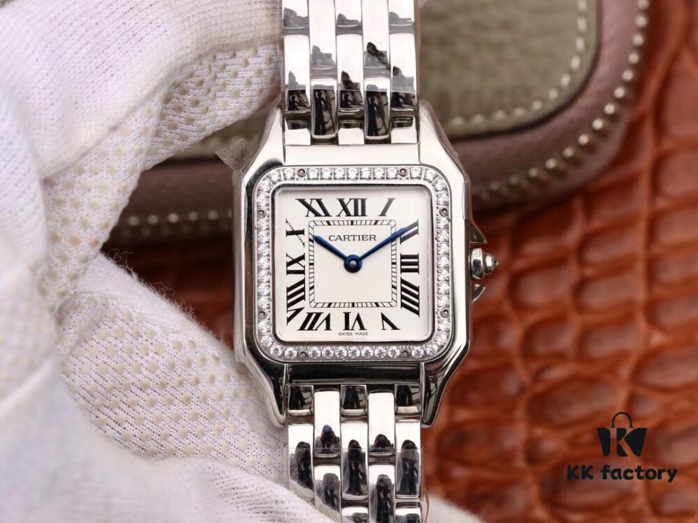6931a7f7ccd8ab3d7af9c606 GF Cartier Panthère de Cartier Watch