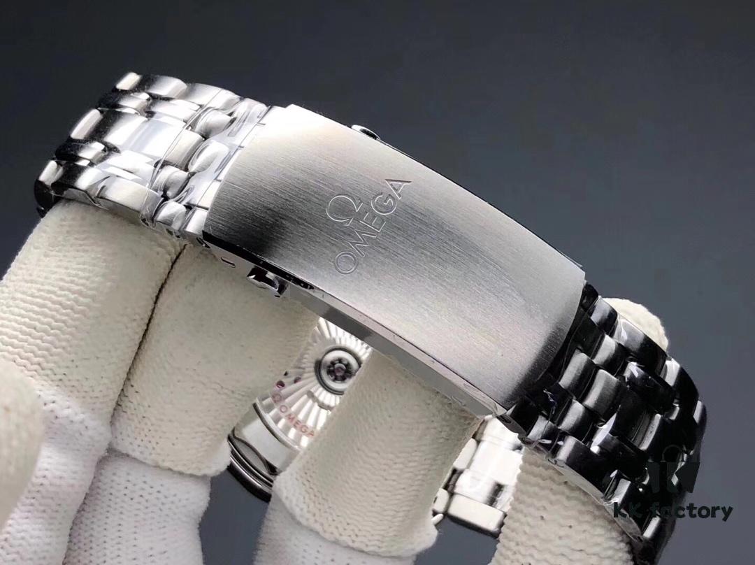 6931a803ccd8ab3d7af9c6ca VS Omega Seamaster 300m 42MM Diver Watch