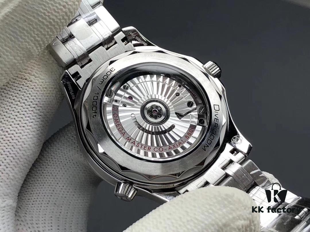 6931a803ccd8ab3d7af9c6cb VS Omega Seamaster 300m 42MM Diver Watch