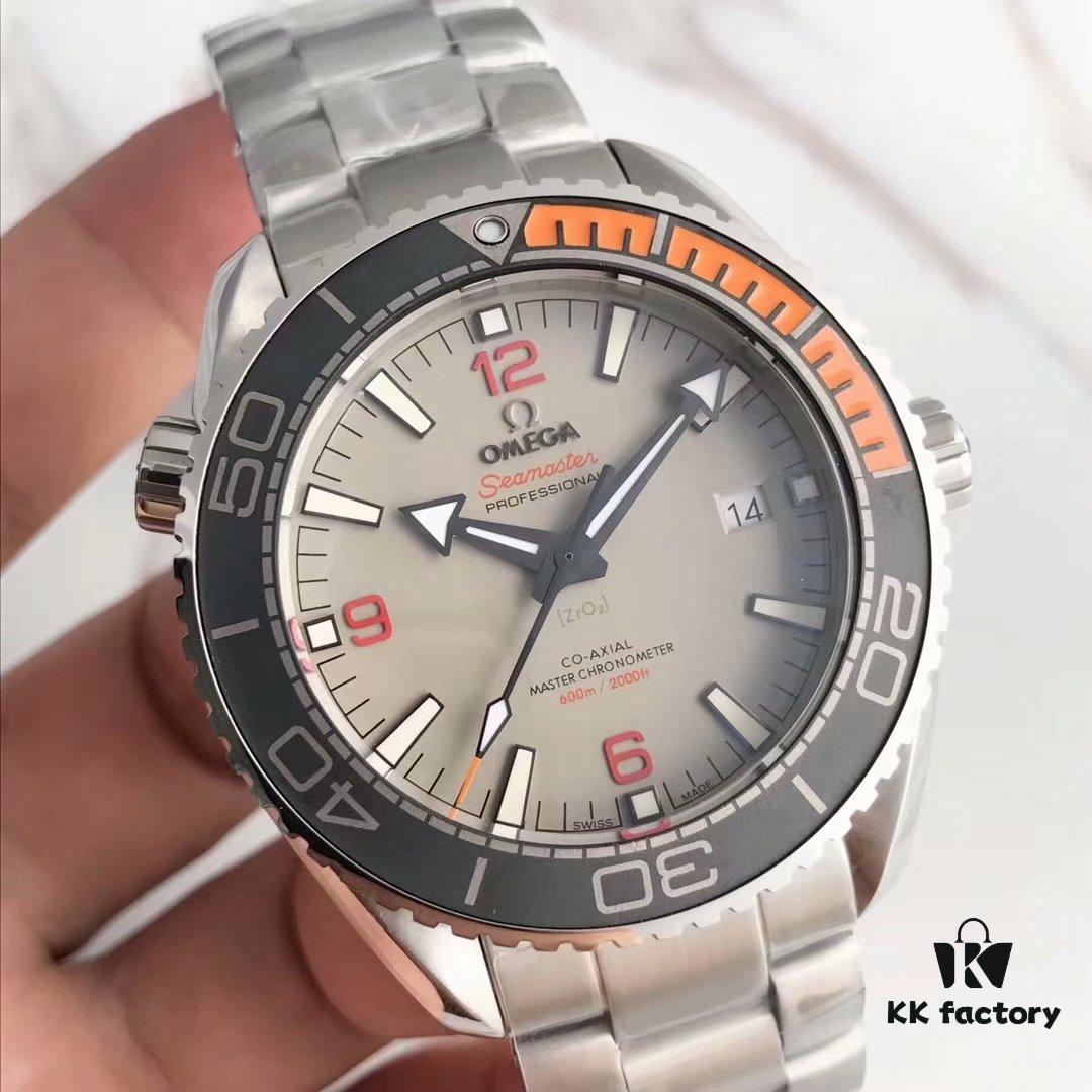 6931a80bccd8ab3d7af9c752 BF Fine Collection Omega Seamaster 600m Diver's Watch for Men, Equipped with Original Co-Axial 8900 Movement, Deep Waterproof, Superb Luminescence, Fully Replicated 1:1 Structure, Flawless and Perfect (Compatible with Steel and Rubber Straps)