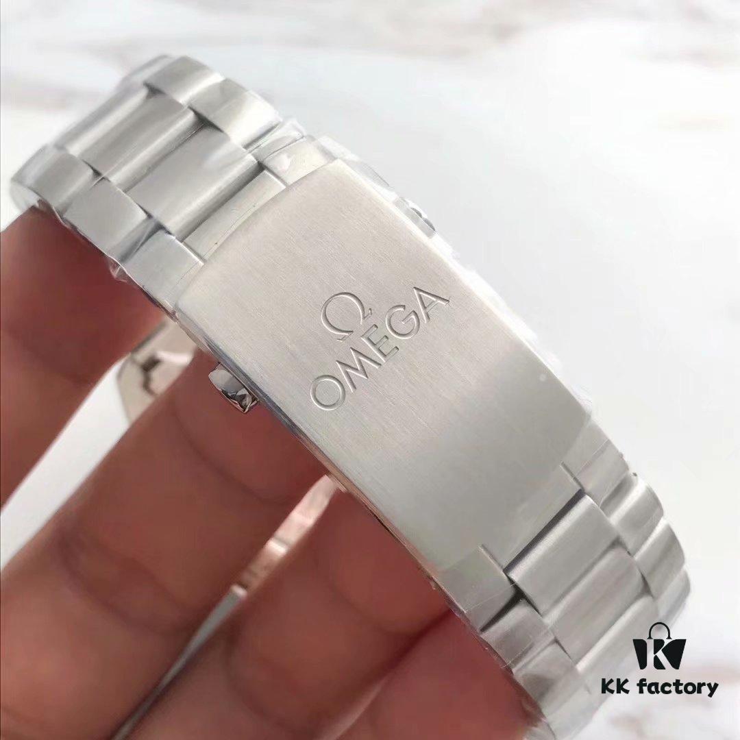 6931a80cccd8ab3d7af9c758 BF Fine Collection Omega Seamaster 600m Diver's Watch for Men, Equipped with Original Co-Axial 8900 Movement, Deep Waterproof, Superb Luminescence, Fully Replicated 1:1 Structure, Flawless and Perfect (Compatible with Steel and Rubber Straps)