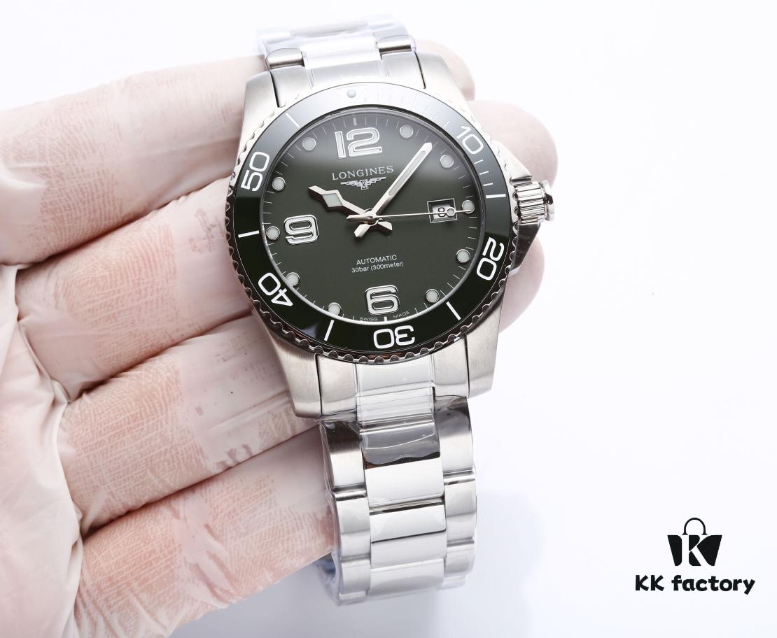 6931a81cccd8ab3d7af9c872 Longines Conquest 'Master of the Sea' - A Symbol of Honor, Forging Ahead Through Waves
