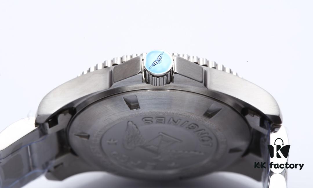 6931a81dccd8ab3d7af9c877 Longines Conquest 'Master of the Sea' - A Symbol of Honor, Forging Ahead Through Waves
